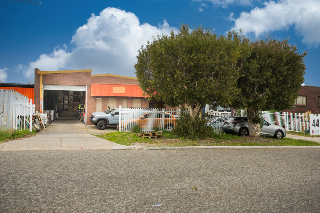 44 Irvine Street, Bayswater WA
