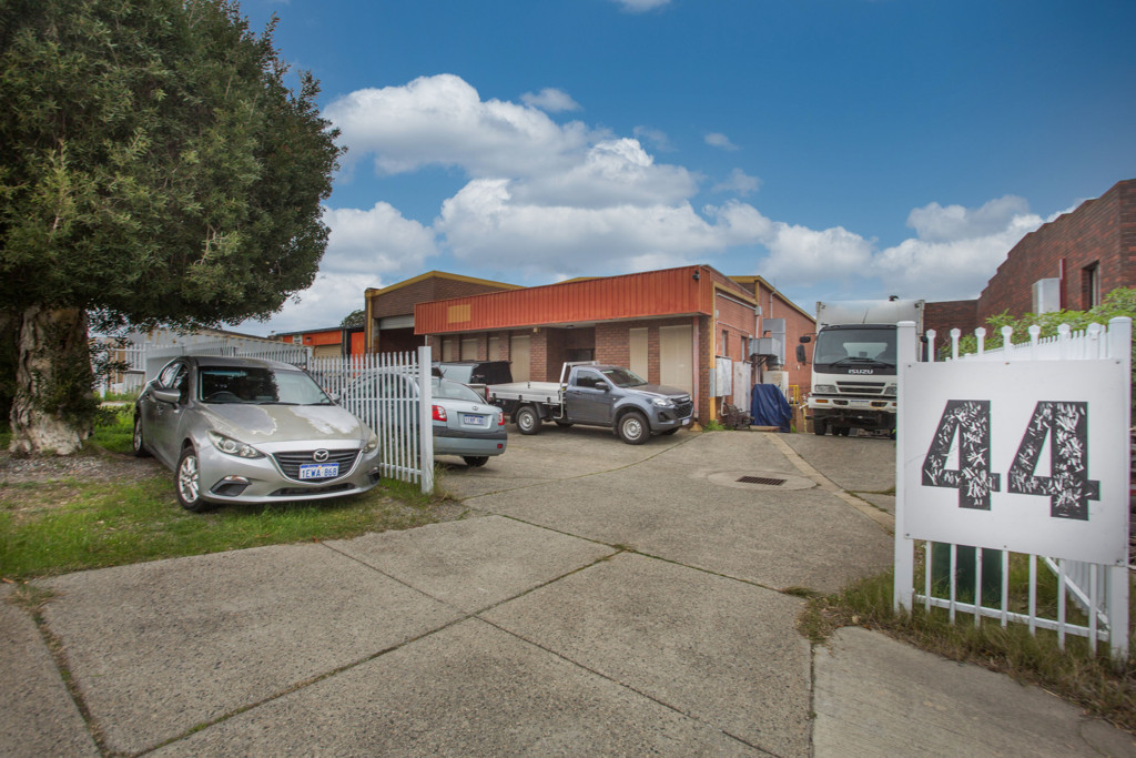 44 Irvine Street, Bayswater WA